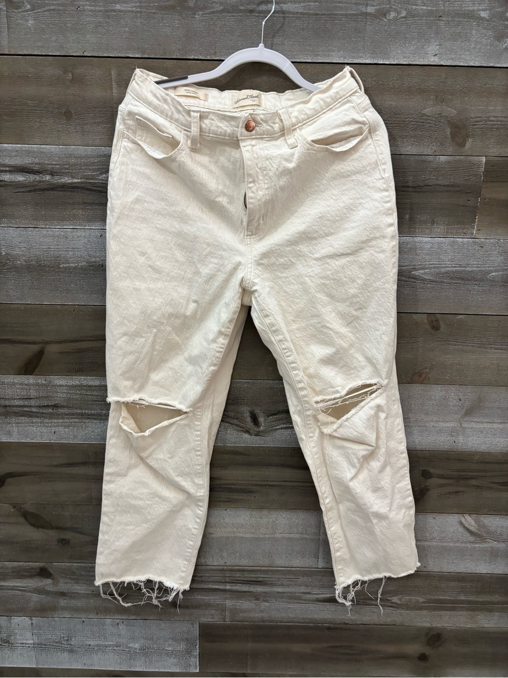 Universal Thread Cream Distressed High-Rise Cropped Jeans